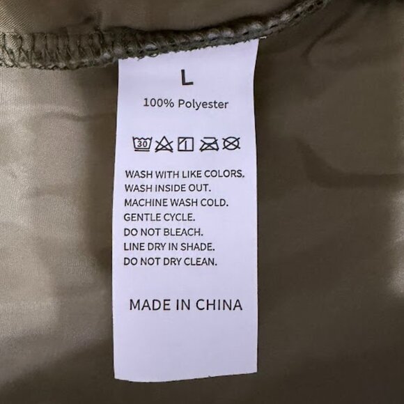 New - Olive Green Quilted Sleeveless Vest Size: L - Picture 8 of 8